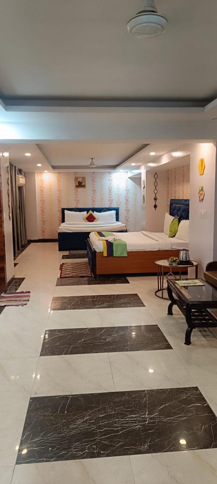 ניו דלהי A One Hotels By Ventus Hotels & Resorts- Delhi Airport מראה חיצוני תמונה