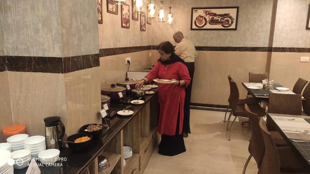 ניו דלהי A One Hotels By Ventus Hotels & Resorts- Delhi Airport מראה חיצוני תמונה
